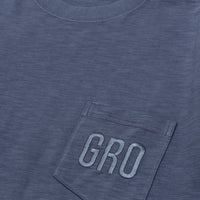 GROCERY TEE-078 EMBROIDERY LOGO POCKET TEE/ DUSTY BLUE